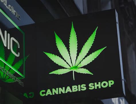 SF leaders consider pause on cannabis shop applications